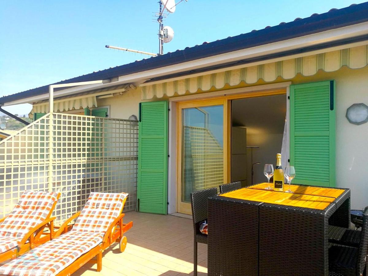 바르돌리노 Casa Chiare - Immobiliare Azzurra 아파트 외부 사진